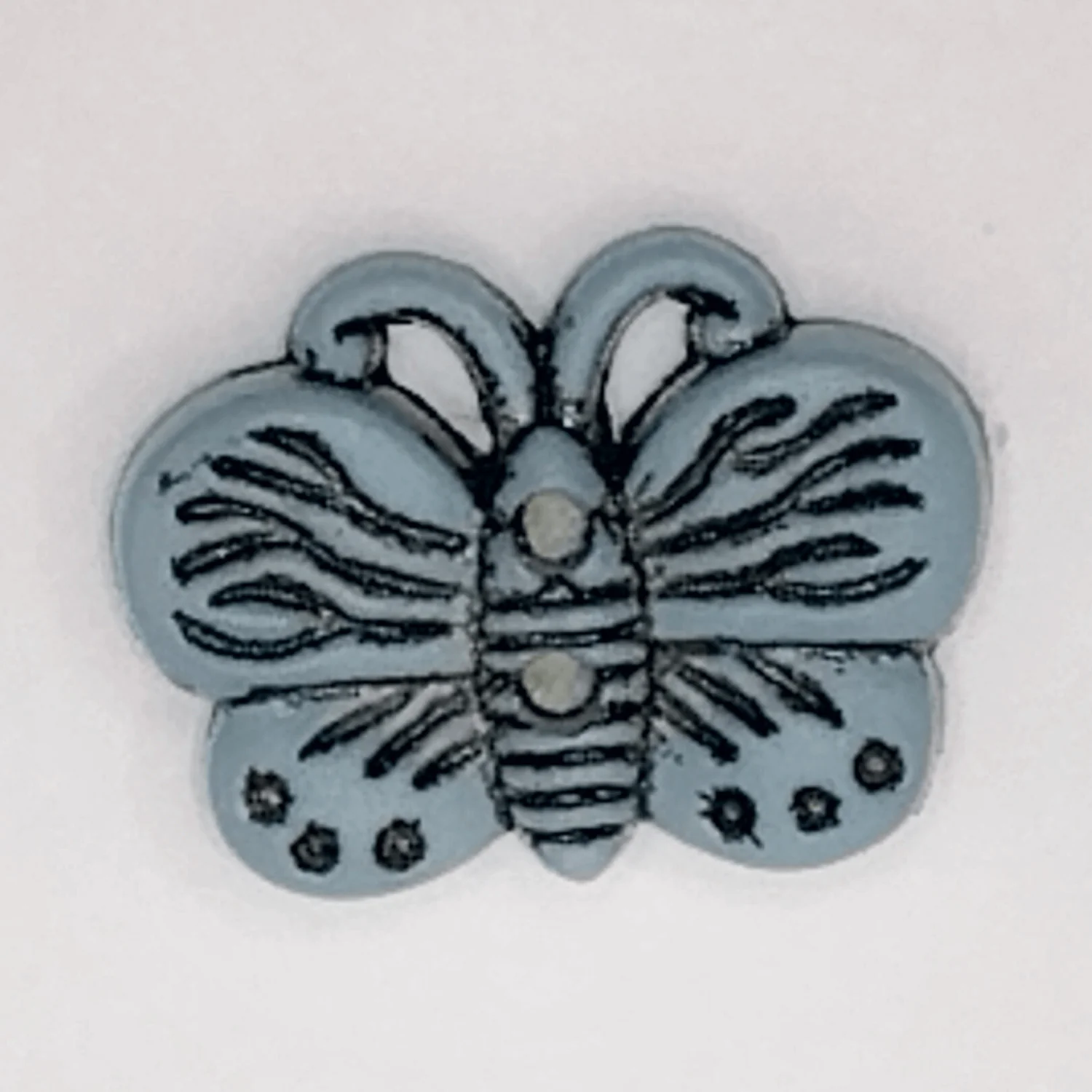 2 Hole Butterfly Button 20mm - Image 6