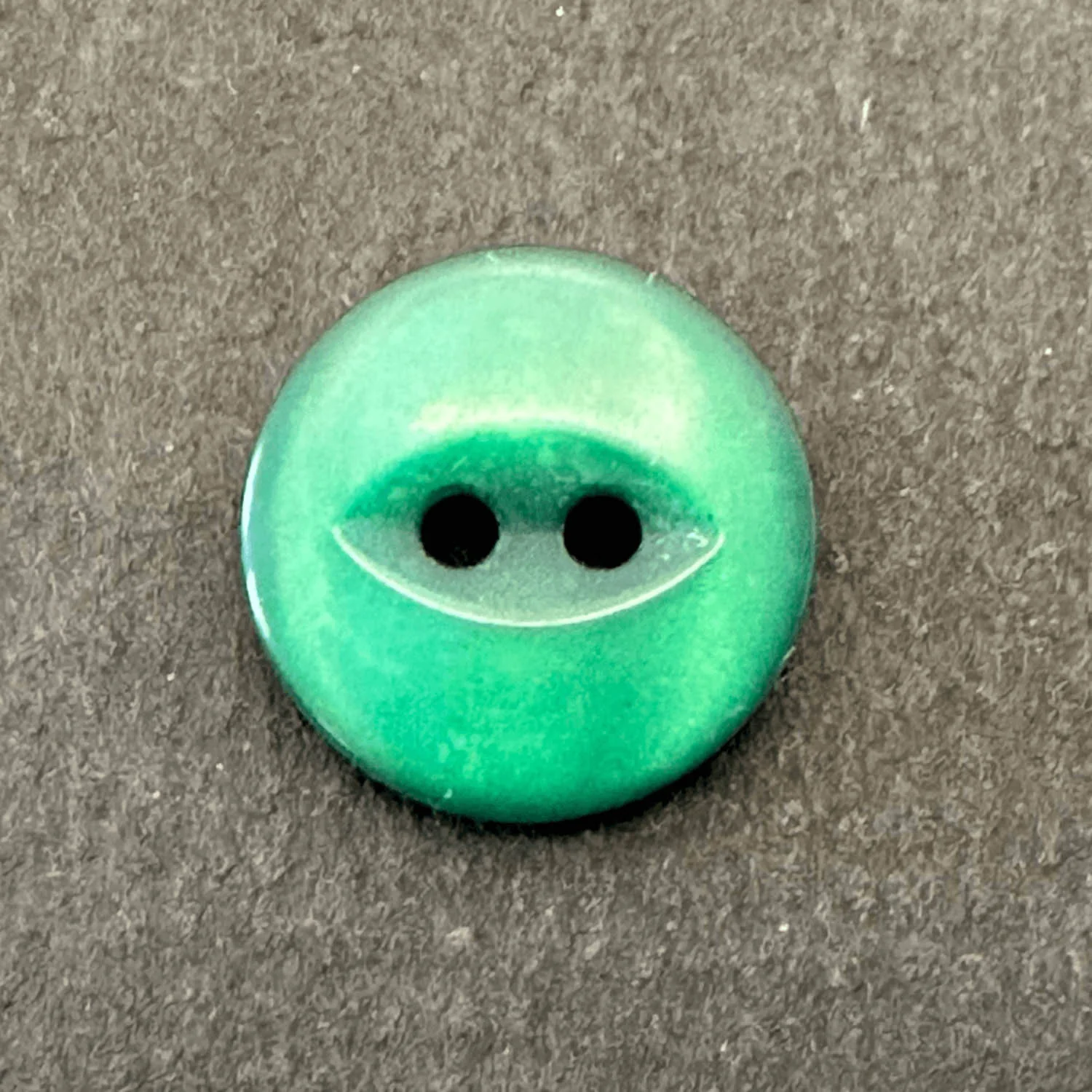 2 Hole Fish Eye Shiny Shirt Button 12mm - Image 6