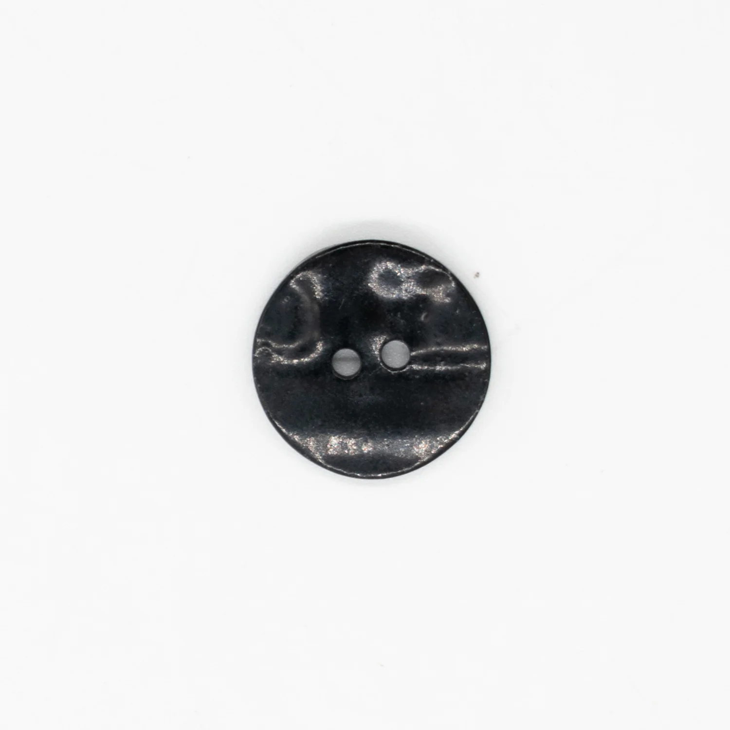 2 Hole Shiny Rippled Button - Image 5