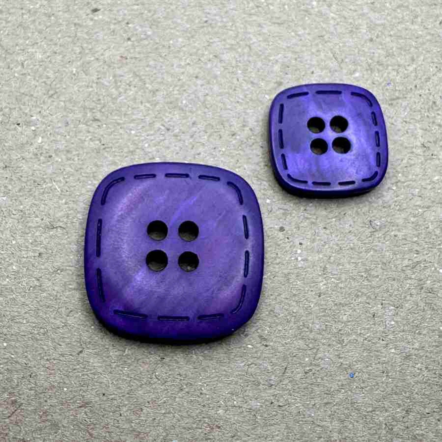4 Hole Shiny Square Stitch Edge Button - Image 20