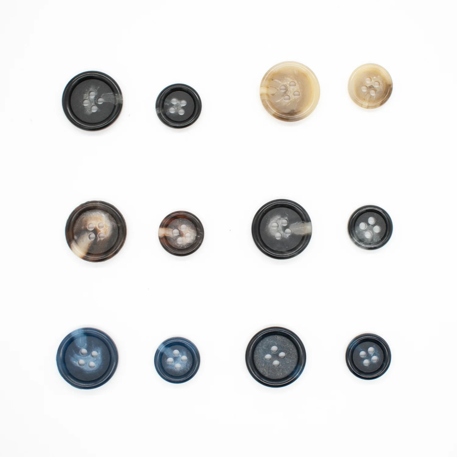 4 Hole Resin Horn Matte Centre Button - Image 3