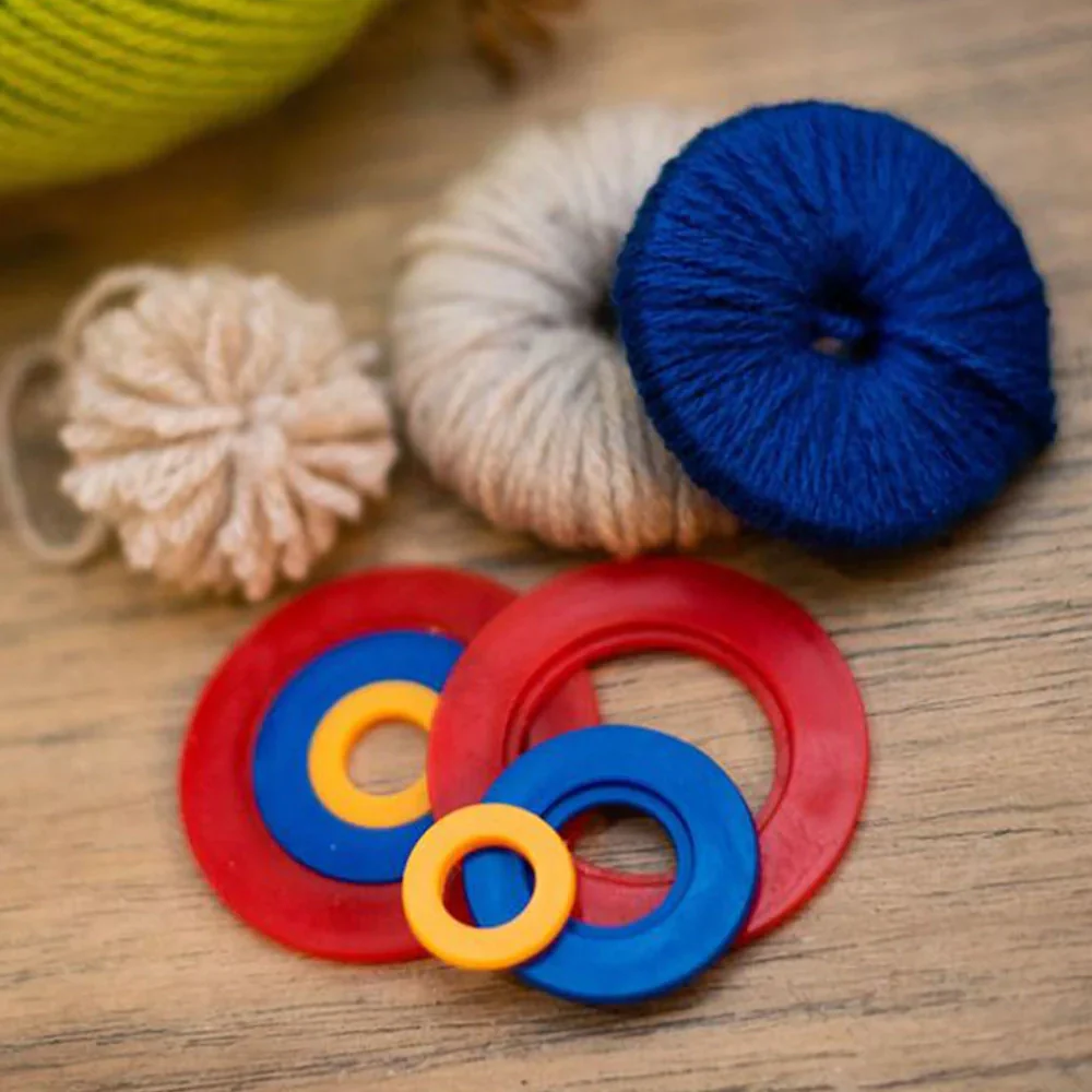 Birch Pom Pom Maker - Image 2