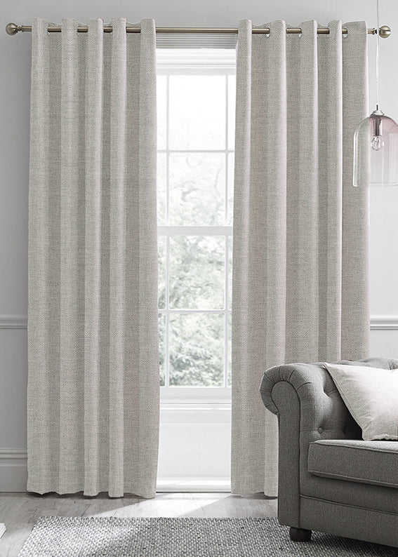 Blockout Ring Top Eyelet Curtain - Image 7