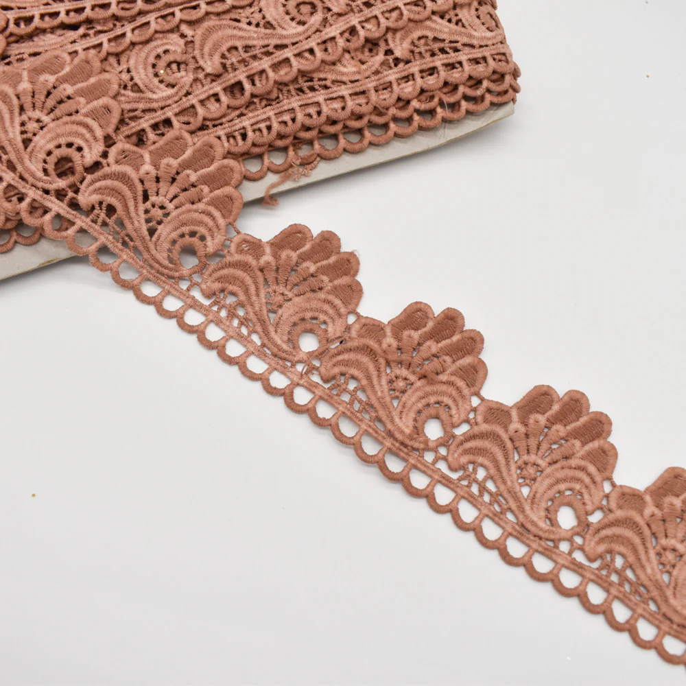 Bloom Guipure Lace Trim 6cm - Image 6