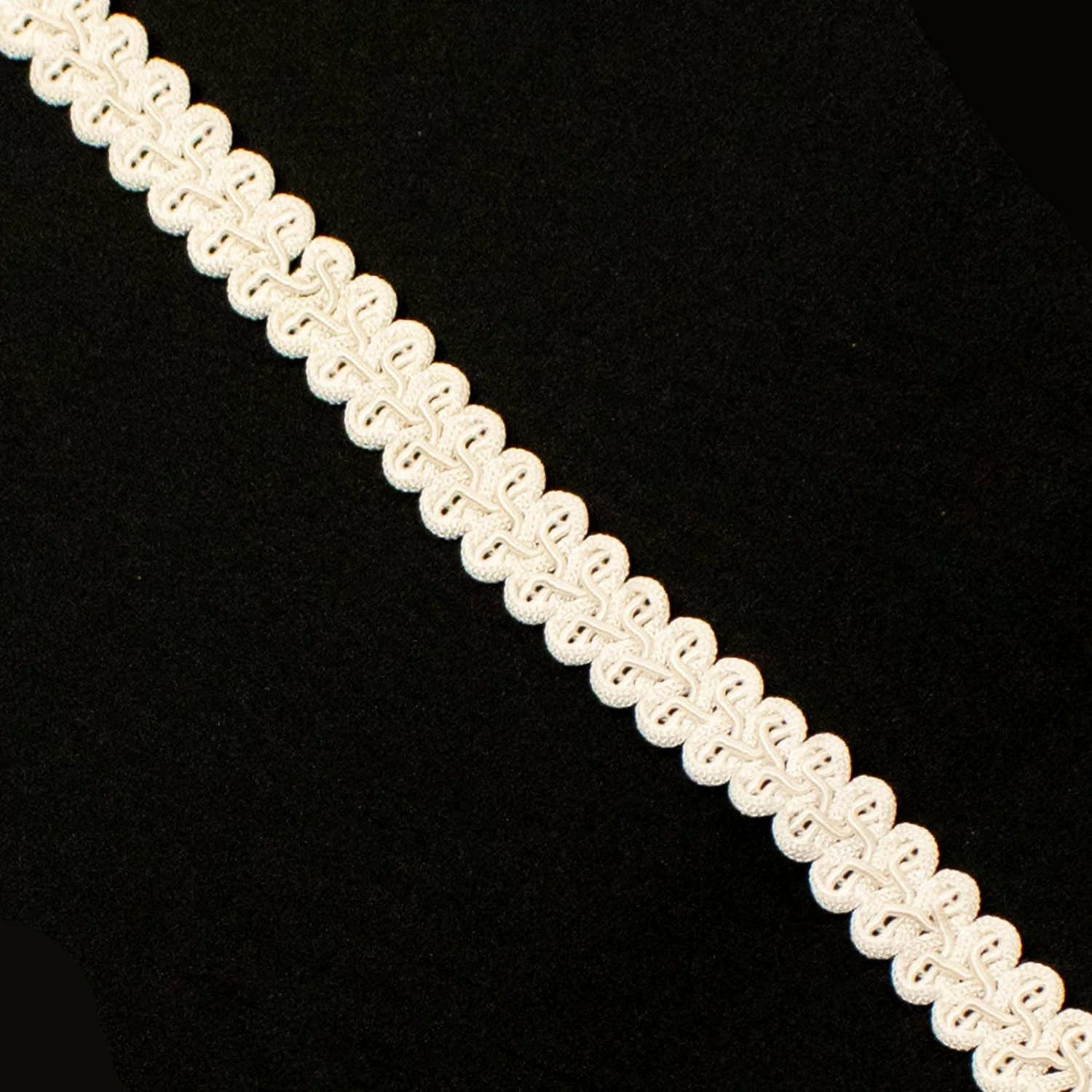 Braid Gimp Lace Trim 20mm Ecru - Image 2