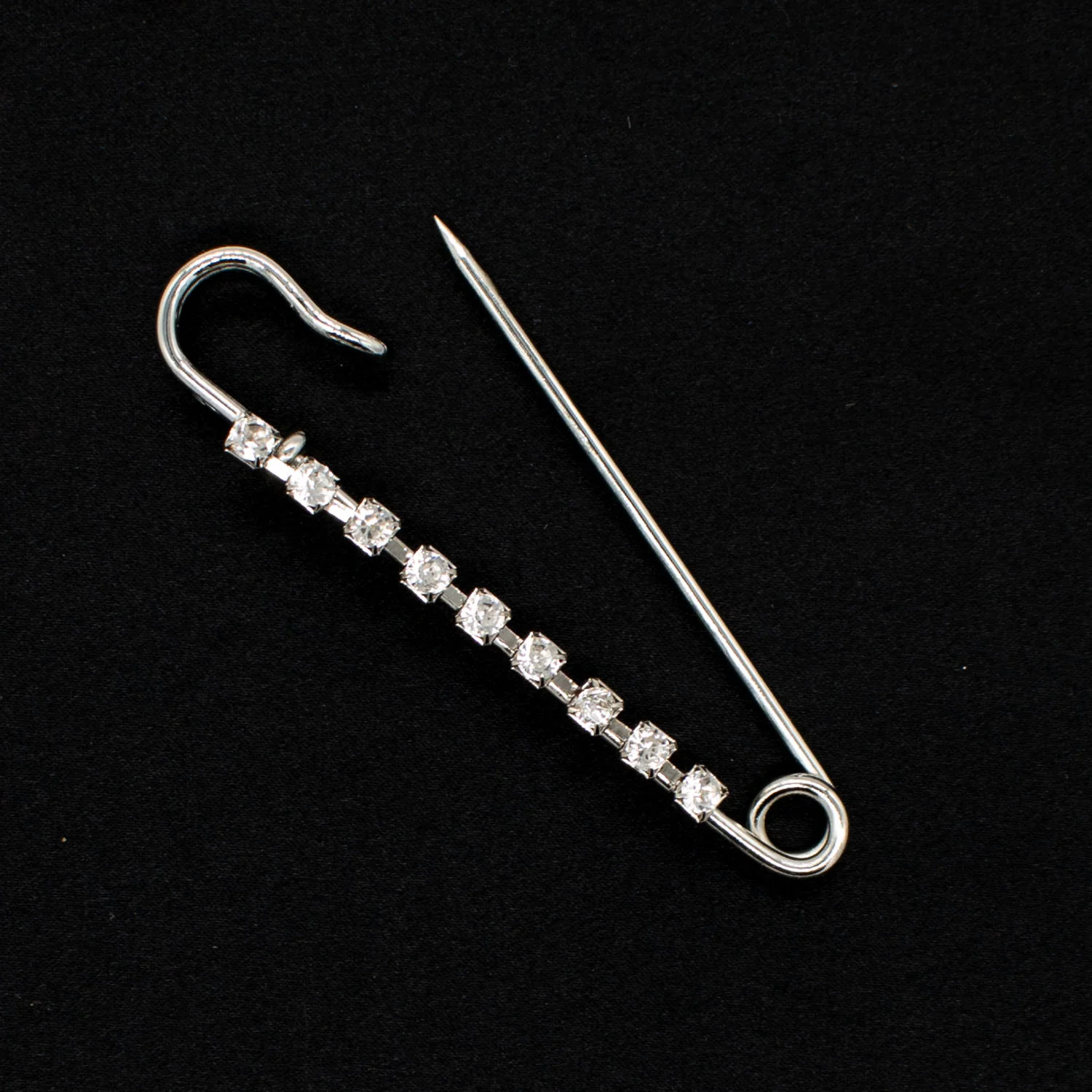 Bridal Rhinestone Kilt Pin Design-2 - Image 3