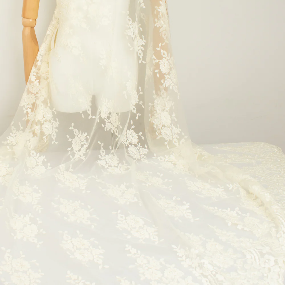 Chantilly French Lace Ivory - Image 3
