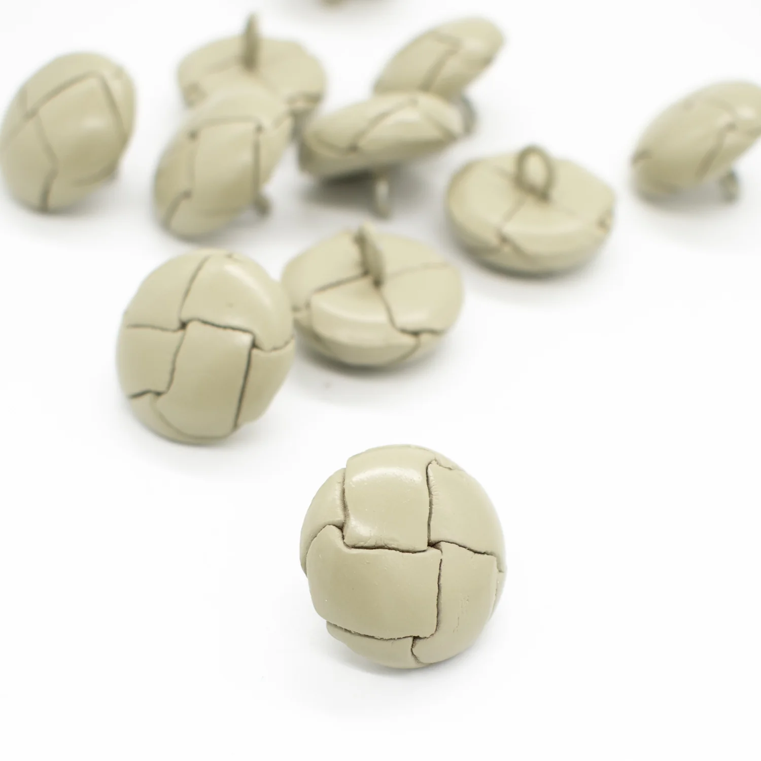 Classic Leather Woven Shank Button - Image 3