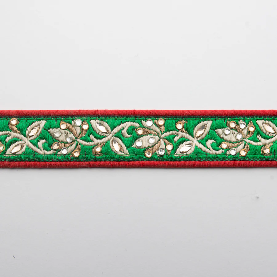 Embroidered Fancy Floral Ribbon-2.5cm - Image 3