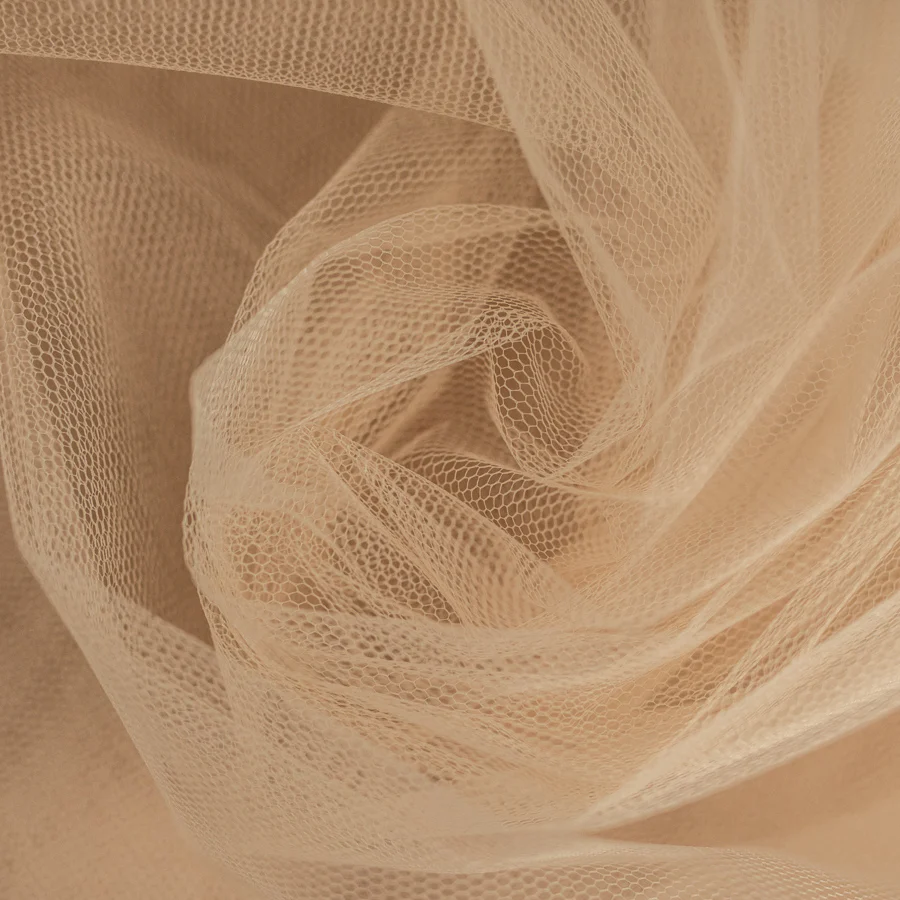 English Tulle 40M Rolls - Image 13