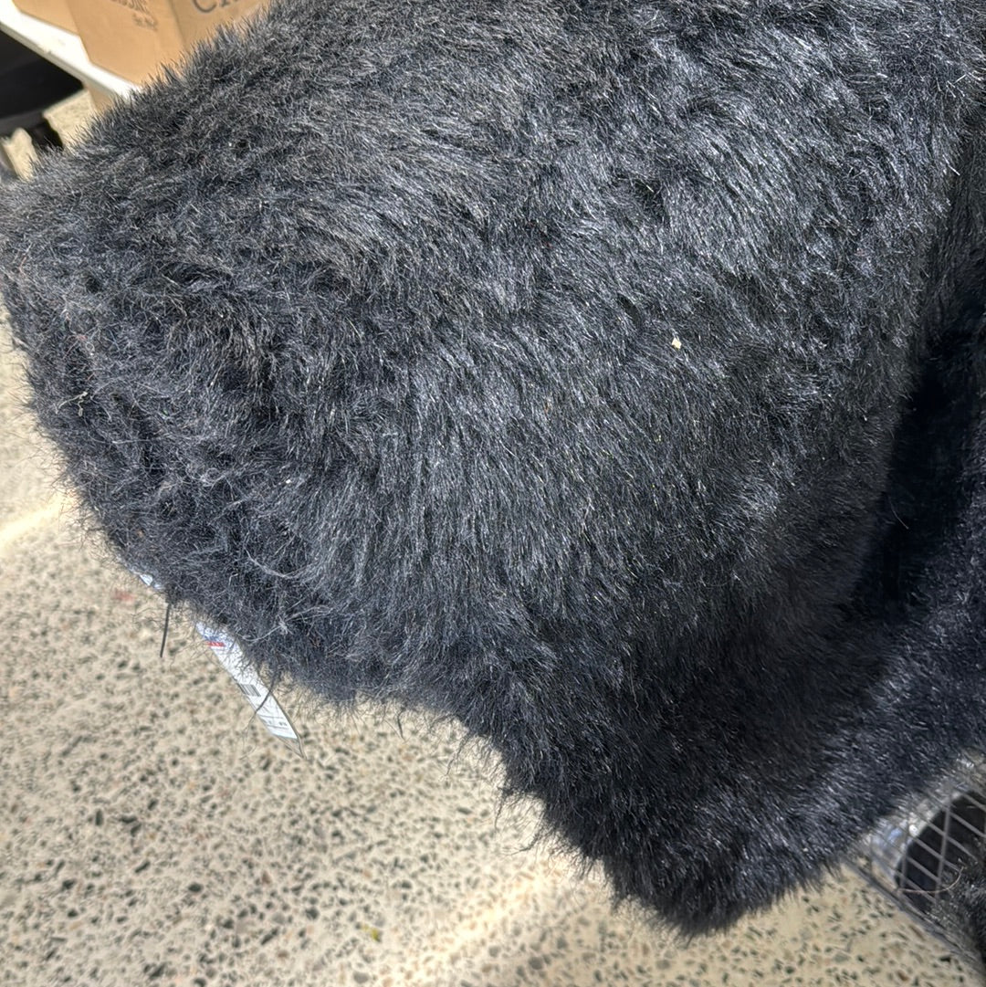 Faux Fur by 25CM - Image 33