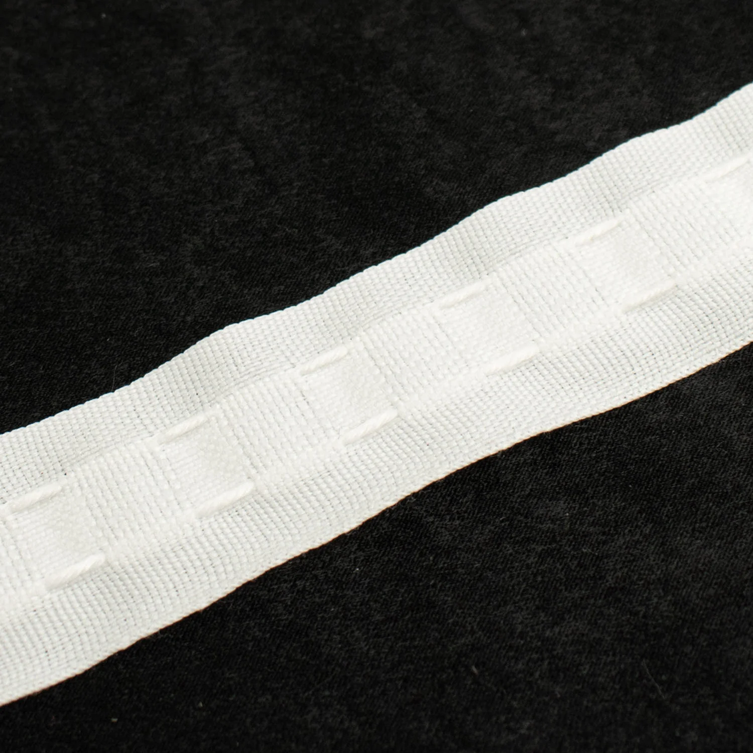 Gathering/Workroom Curtain Tape 3cm - Image 5