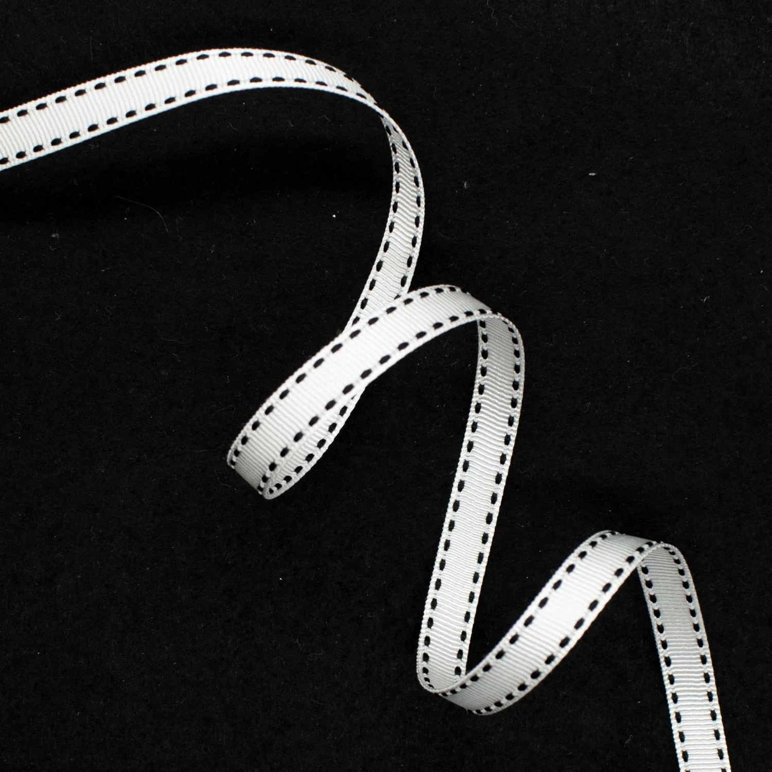 Grosgrain Ribbon with Saddle Stitch 10mm - Image 6