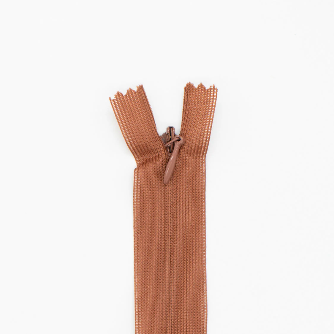 Invisible Dress Zip 20CM - Image 10
