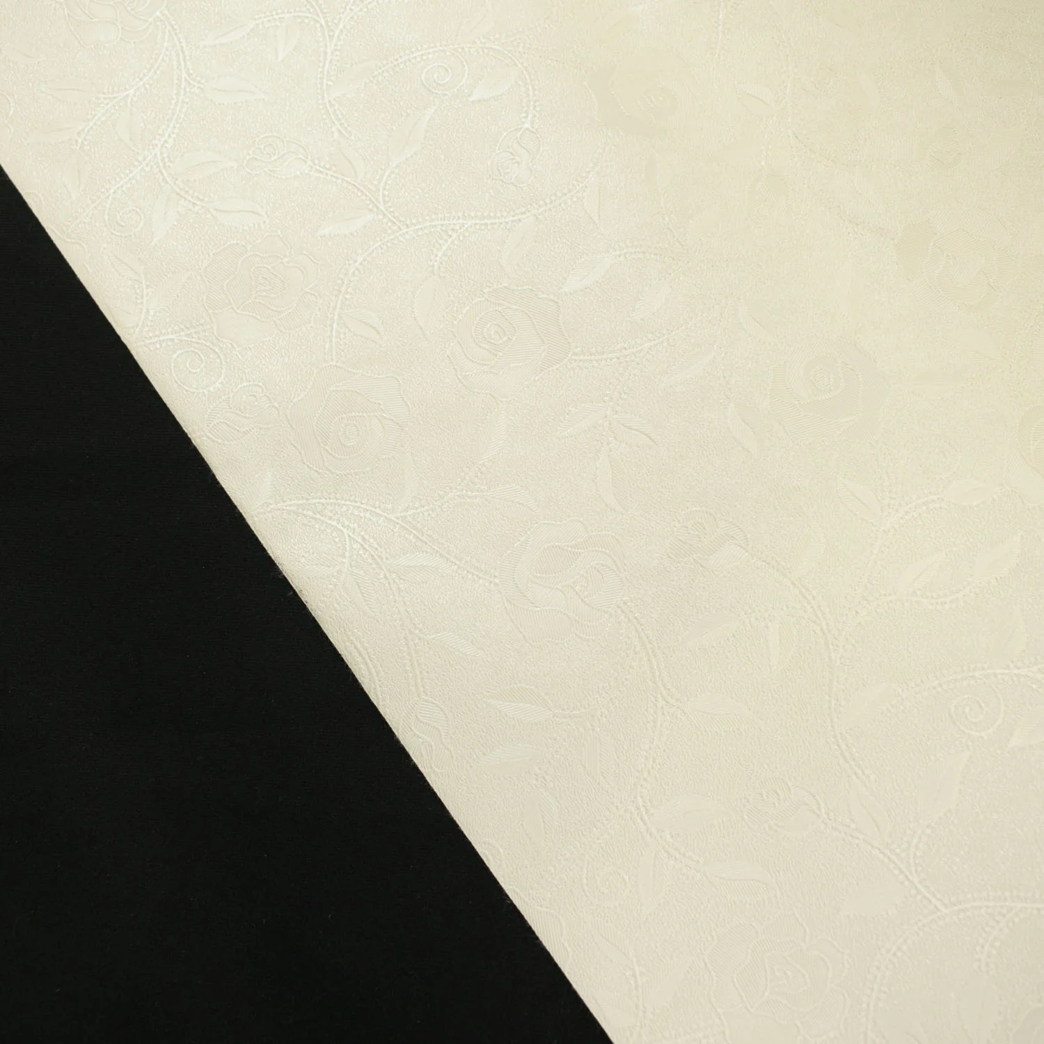 Ivory Vines Plastic Tablecloth Fabric - Image 2