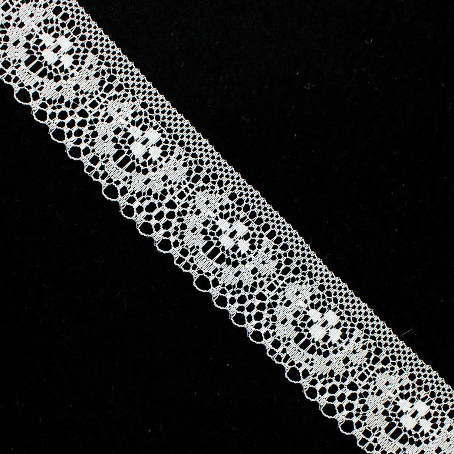 Nylon Lace Trim Design-15 40mm - Image 4