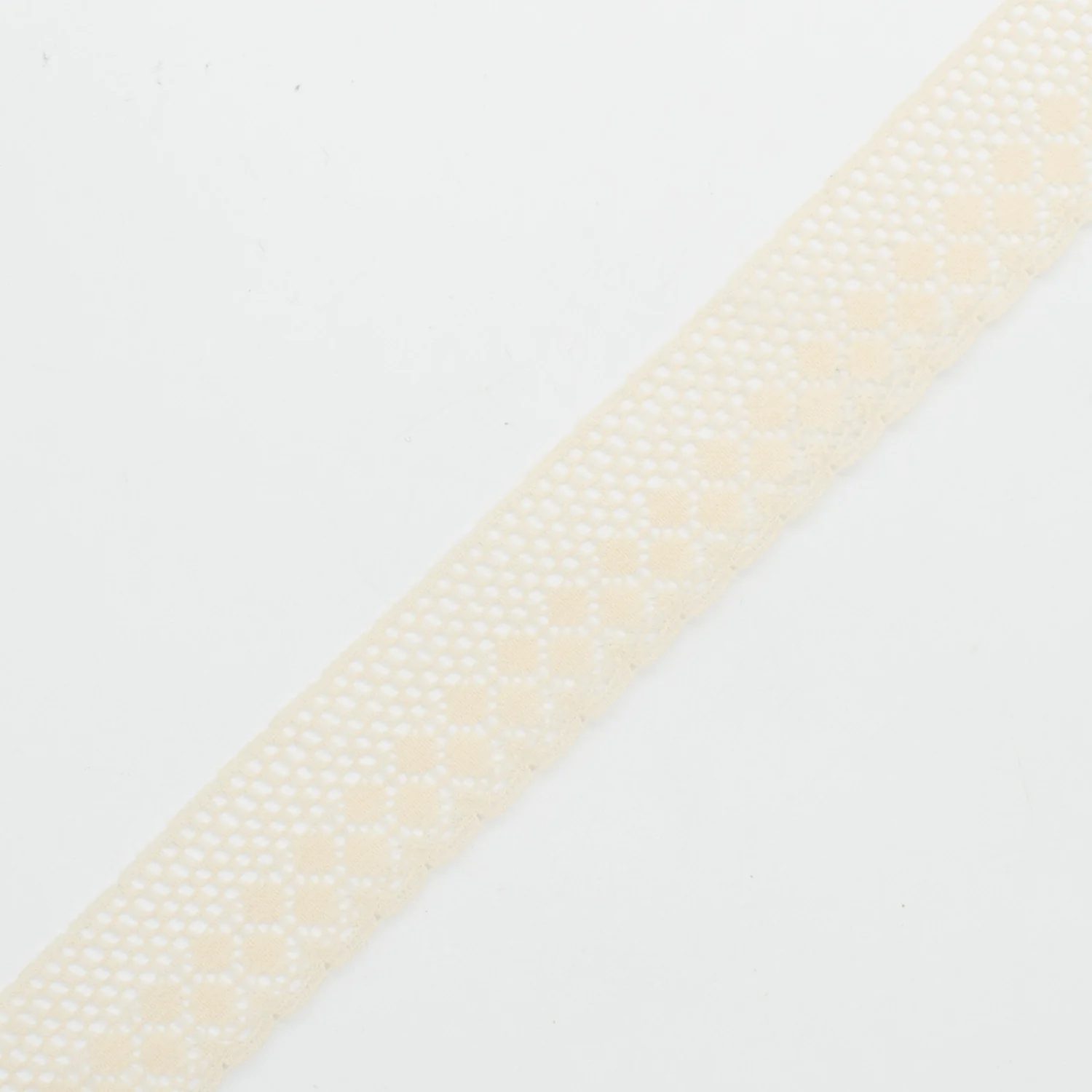 Nylon Lace Trim Design-7 30mm - Image 4