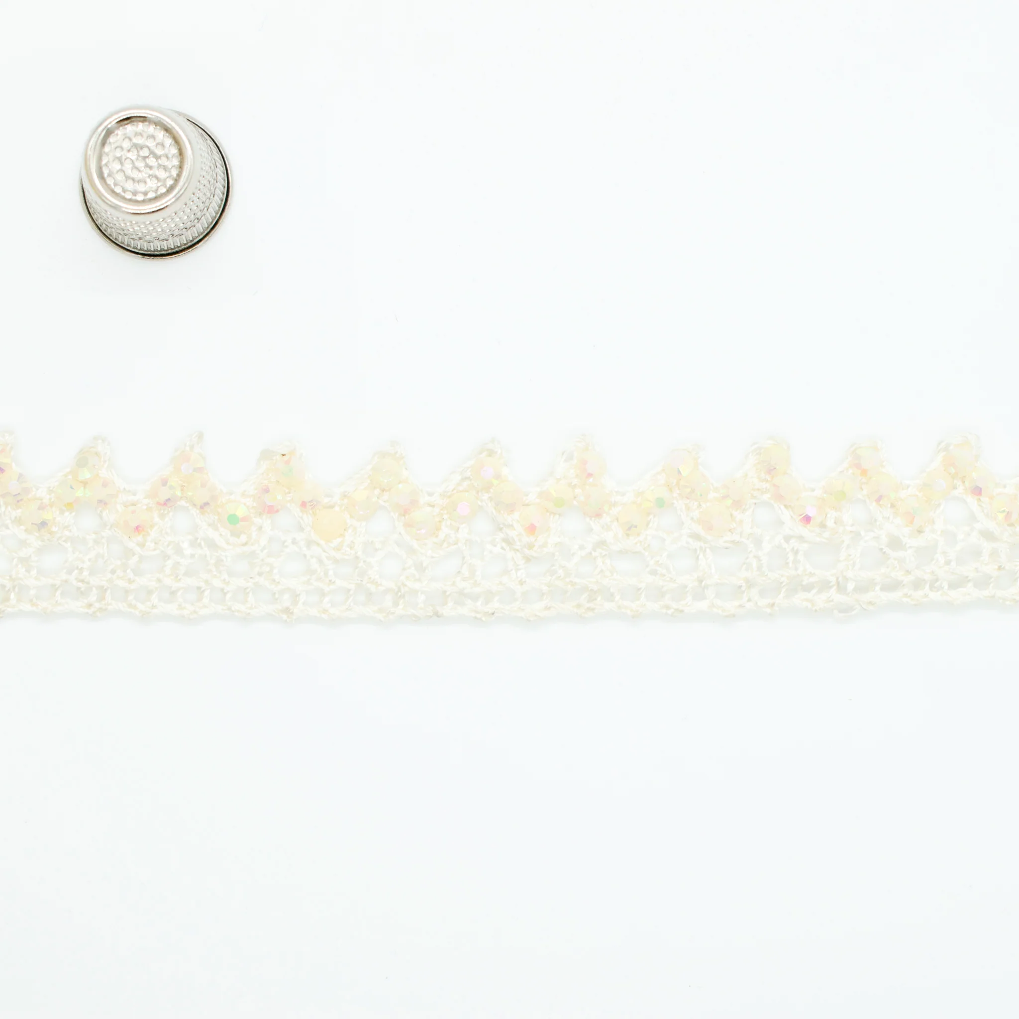 Pearl-Diamante Lace Trim - 2cm - Image 4