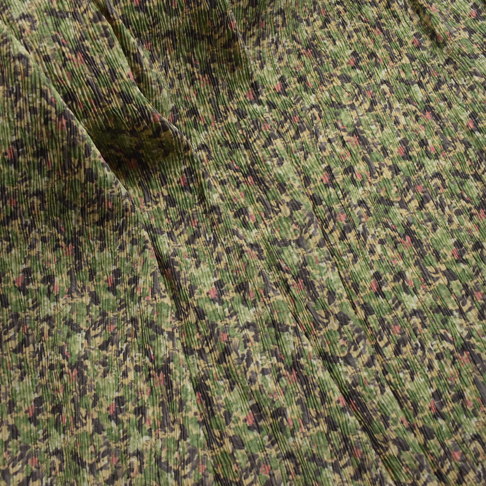 Pleated Prints - Image 42
