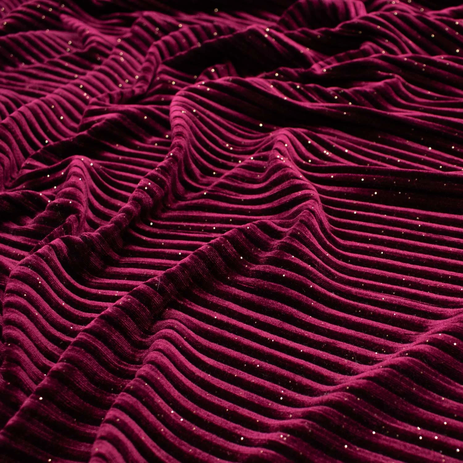 Pleated Velvet Glitter - Image 4