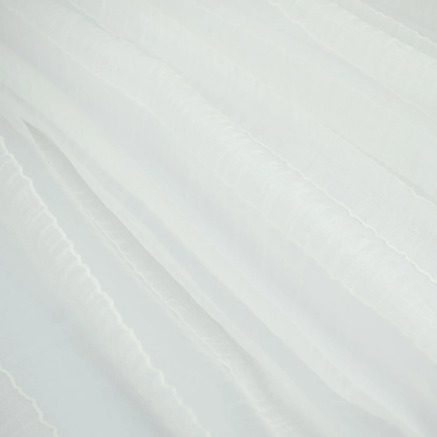 Shake Crushed by Zepel Curtain Sheer Fabric - Image 3