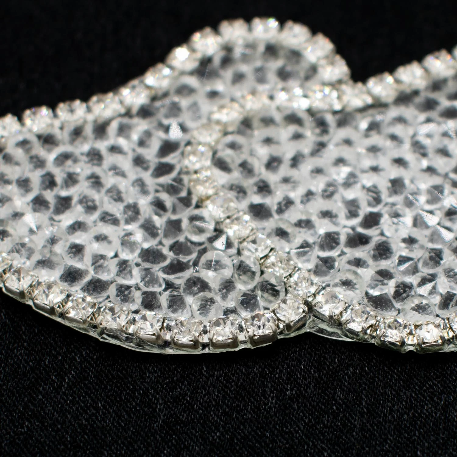 Silver Heart Diamante Iron-on Motif Design-AA05 6.5CM x 4.5CM - Image 3