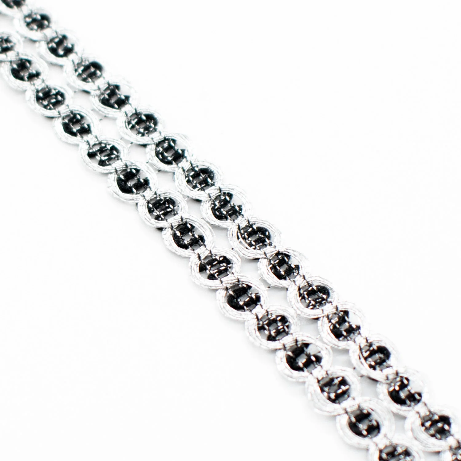 Simplicity Silver/Black Metallic Cord Trim- 10mm