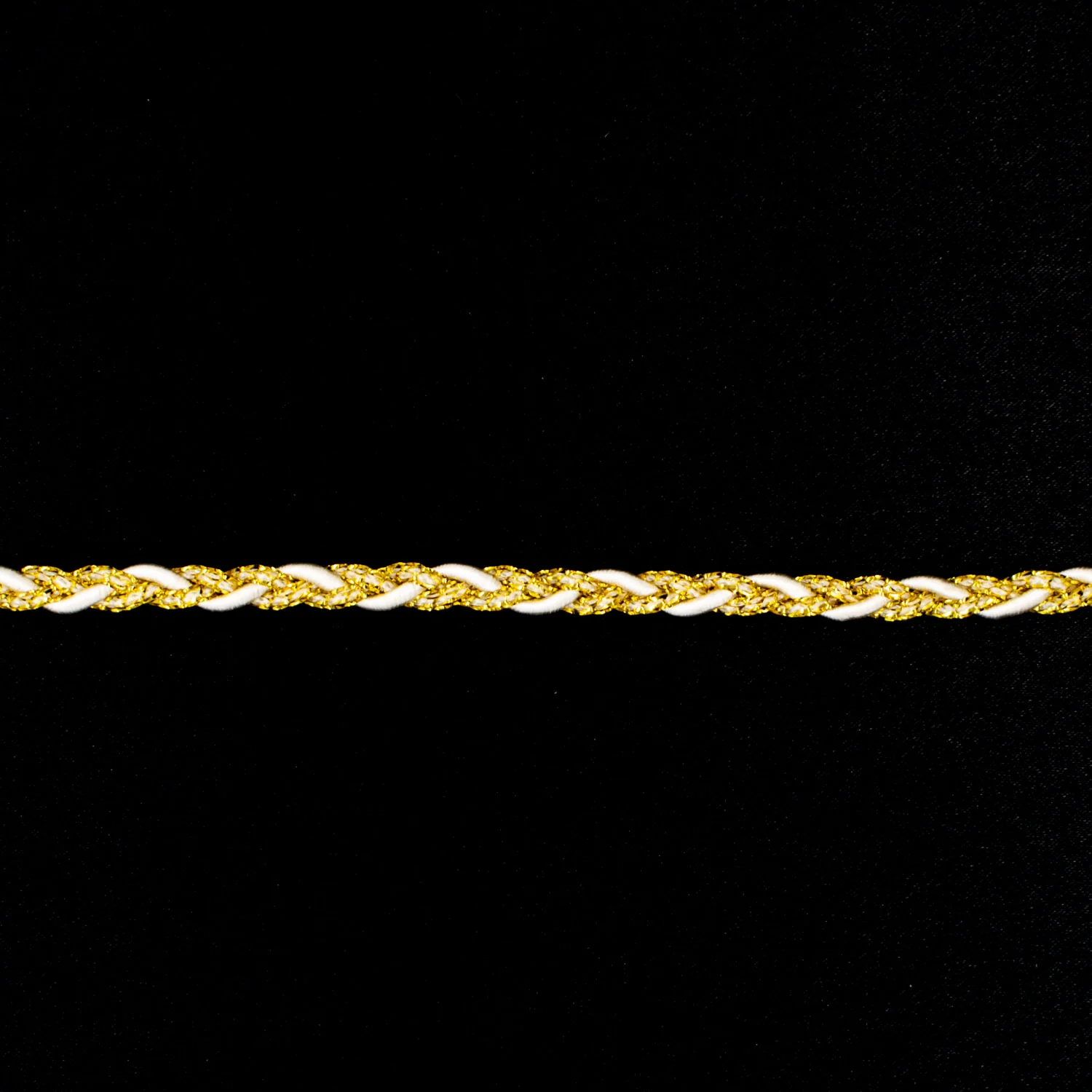 Simplicity White/Gold Metallic Parachute Braid- 4.8mm