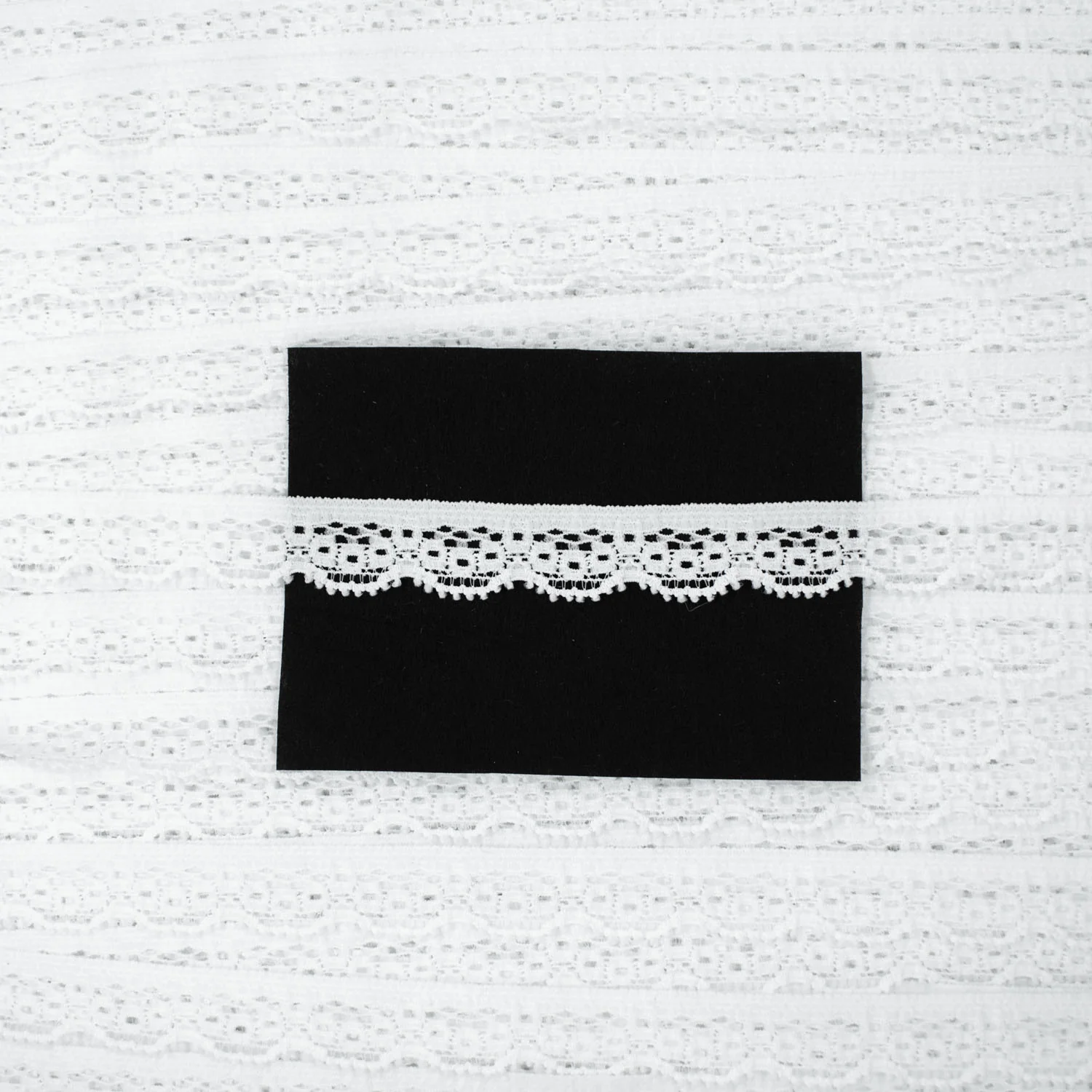 Stretch Raschel Lace Trim 15mm Design-K0 White - Image 2