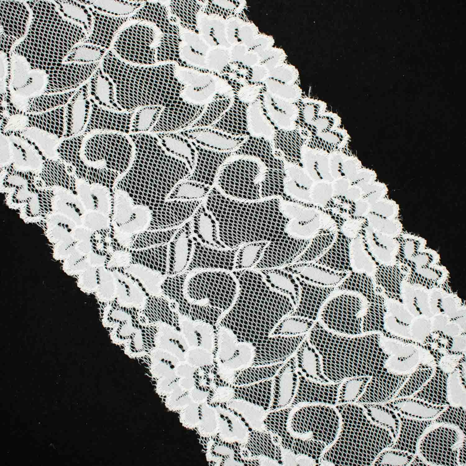 White Floral Stretch Raschel Lace Trim 160mm - Image 4