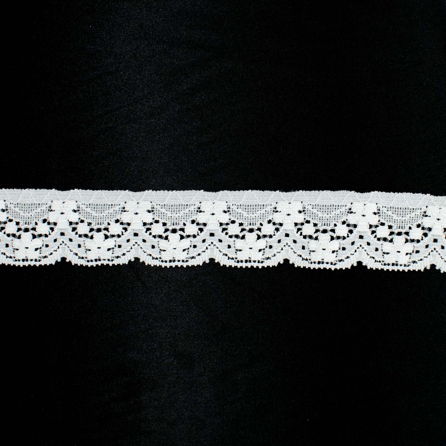 Floral Stretch Raschel Lace Trim 30mm - Image 11