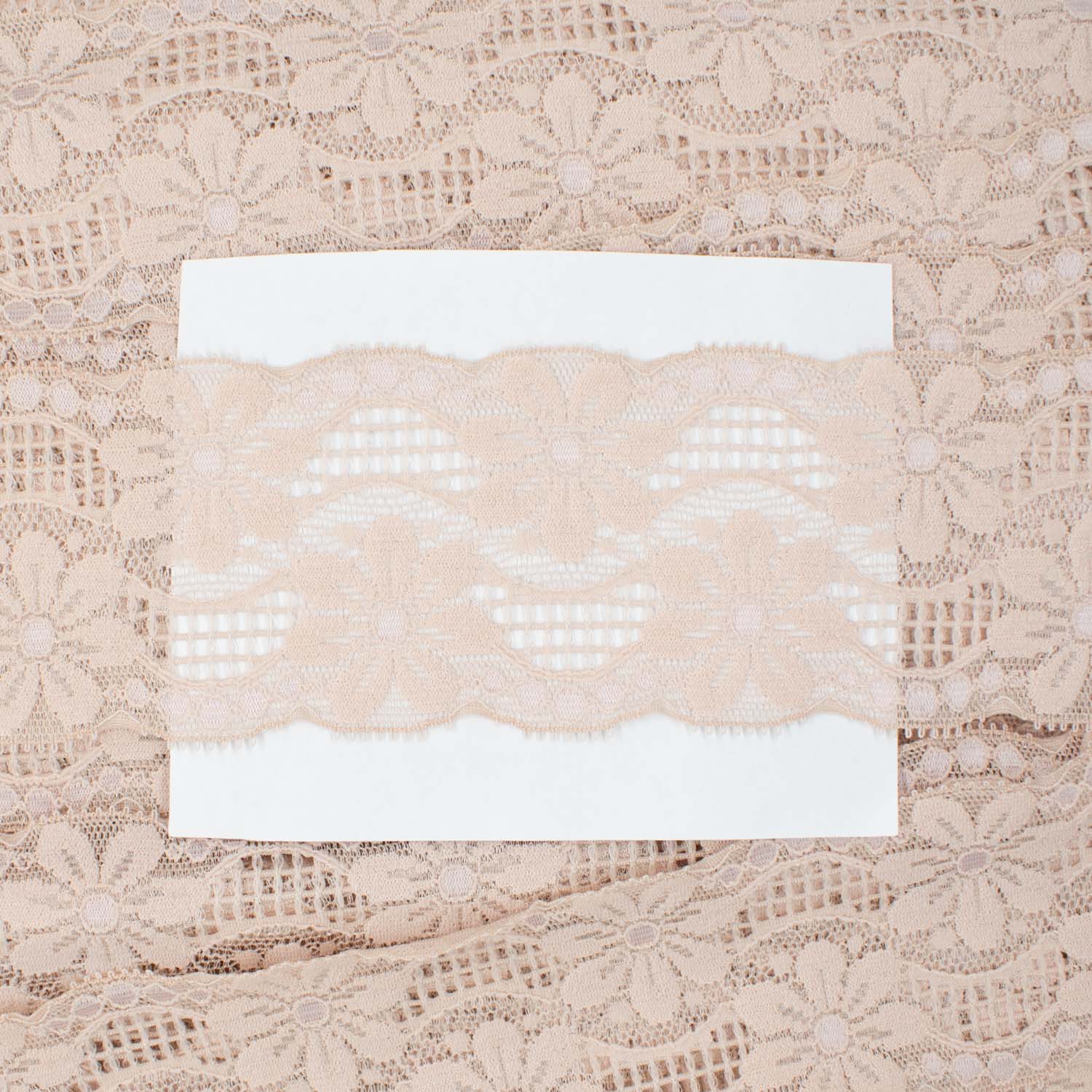Stretch Raschel Lace Trim 60mm - Image 5