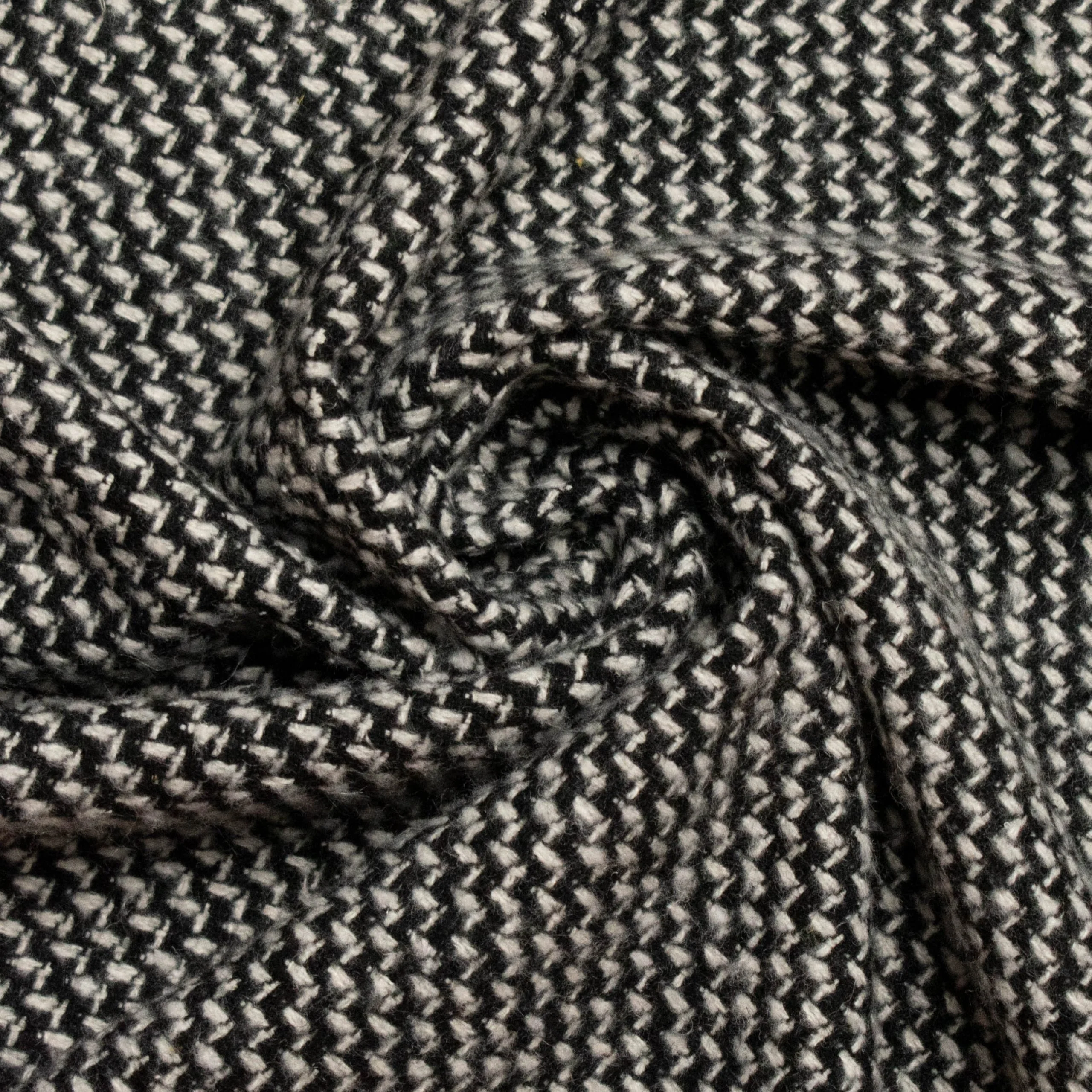 Wool Blend Yarn Dyed - Image 3