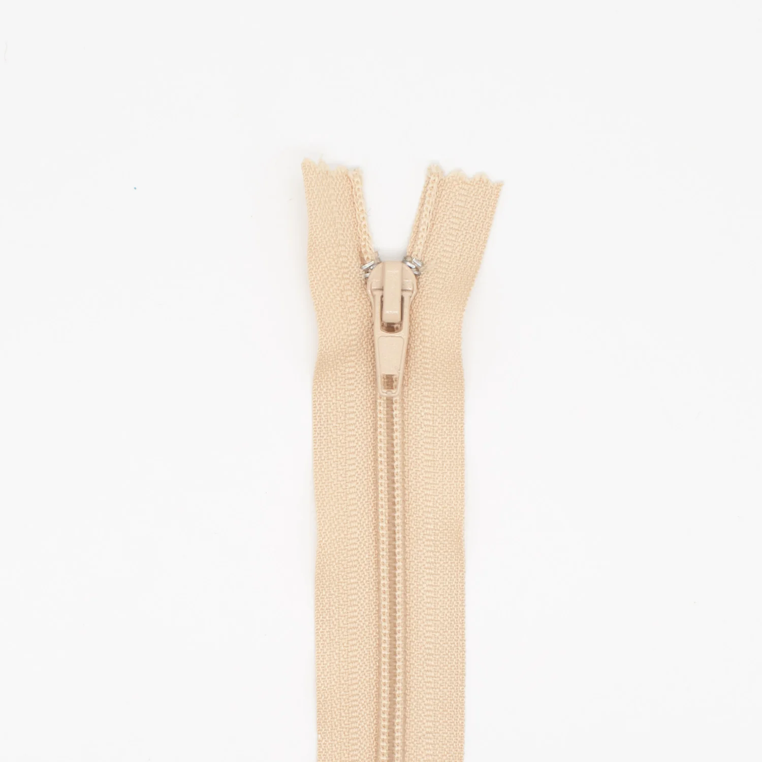 YKK Close End Plastic Zip 24CM - Image 9