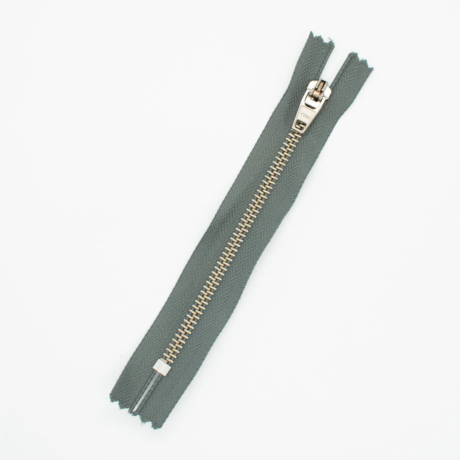 YKK Closed End Metal Zip 15CM - Image 8