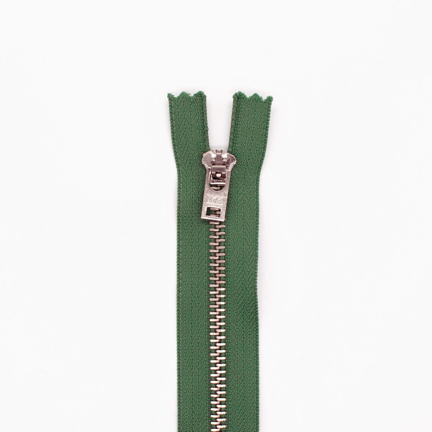 YKK Closed End Metal Zip 18CM - Image 32