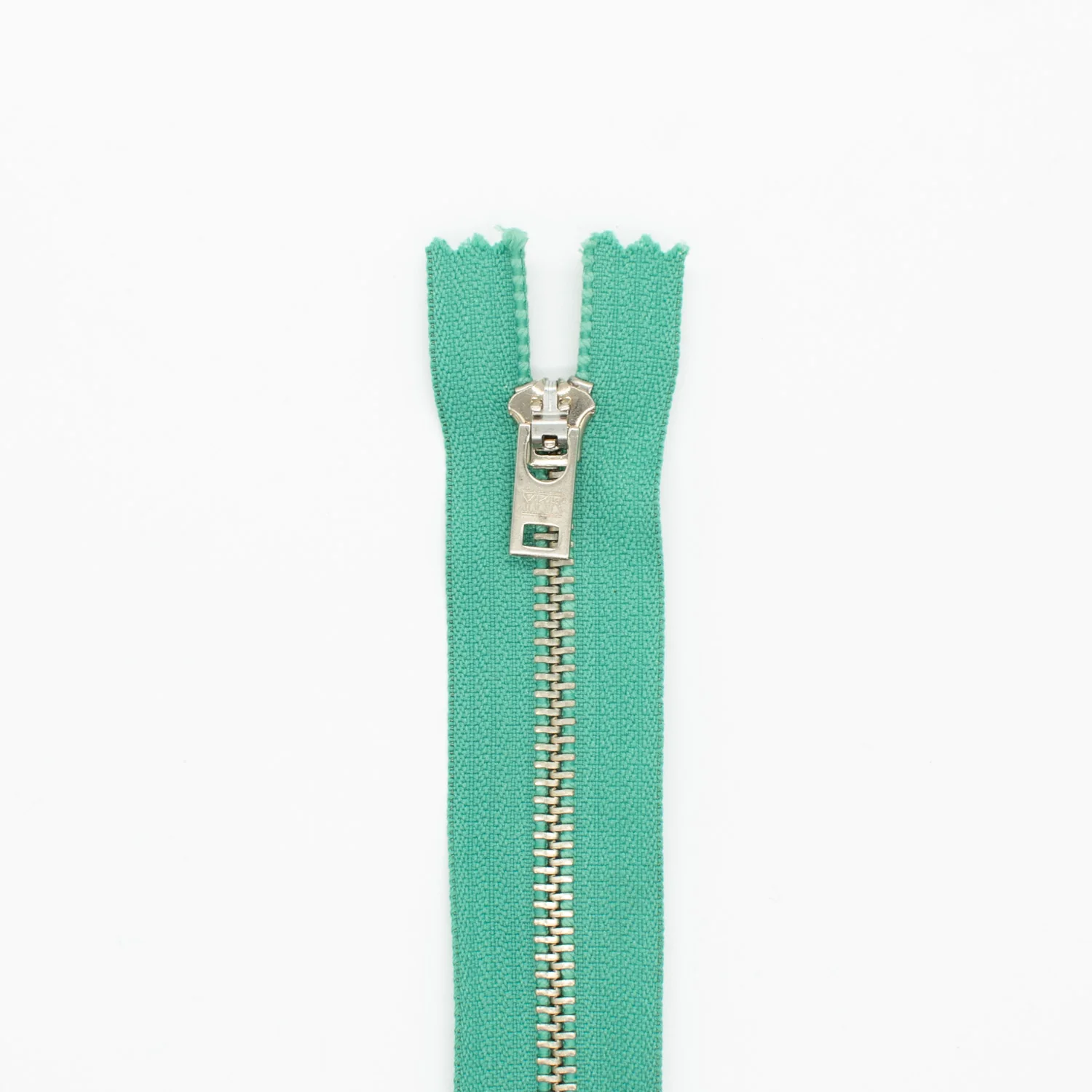 YKK Closed End Metal Zip 23CM - Image 24