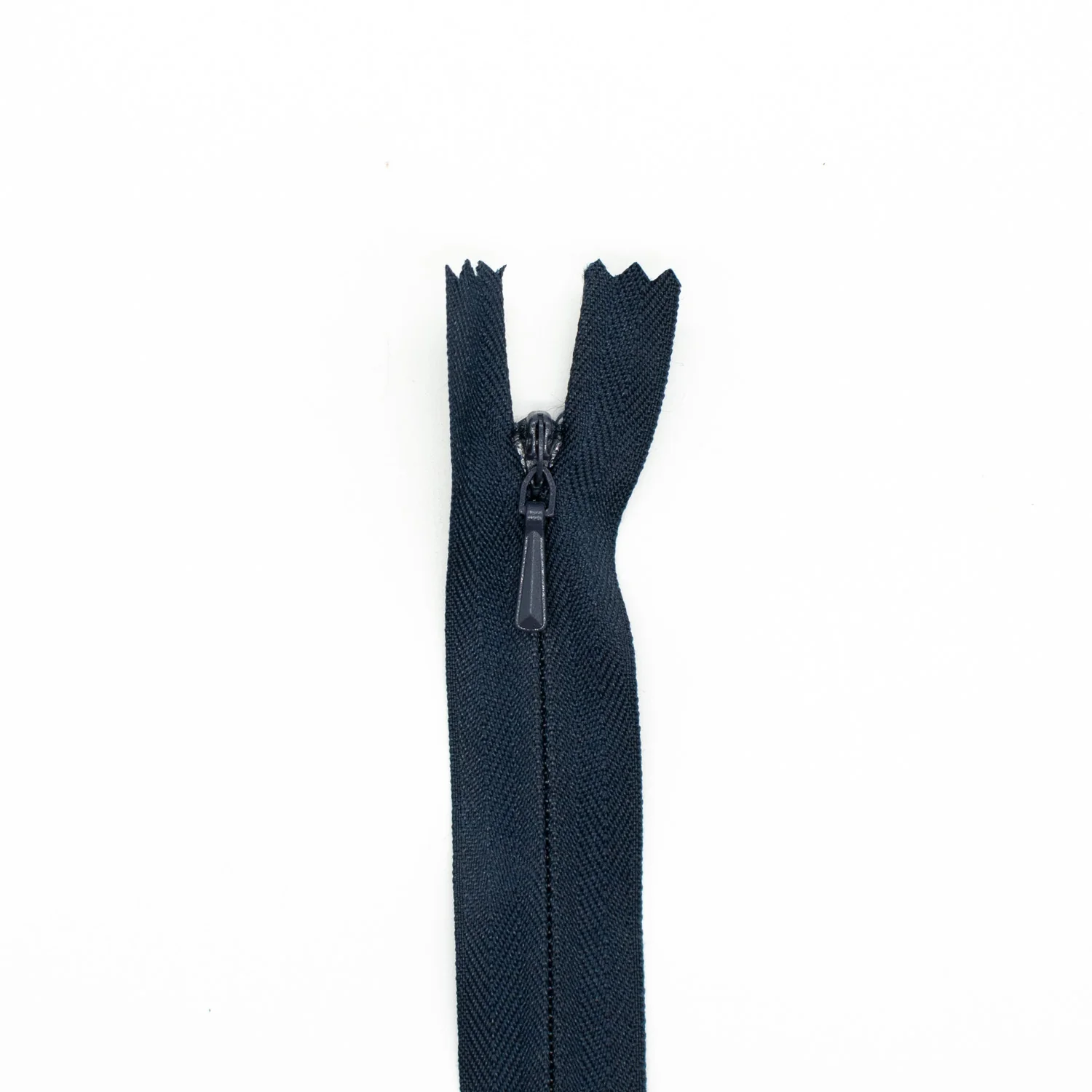 YKK Invisible Dress Zip 50CM - Image 16