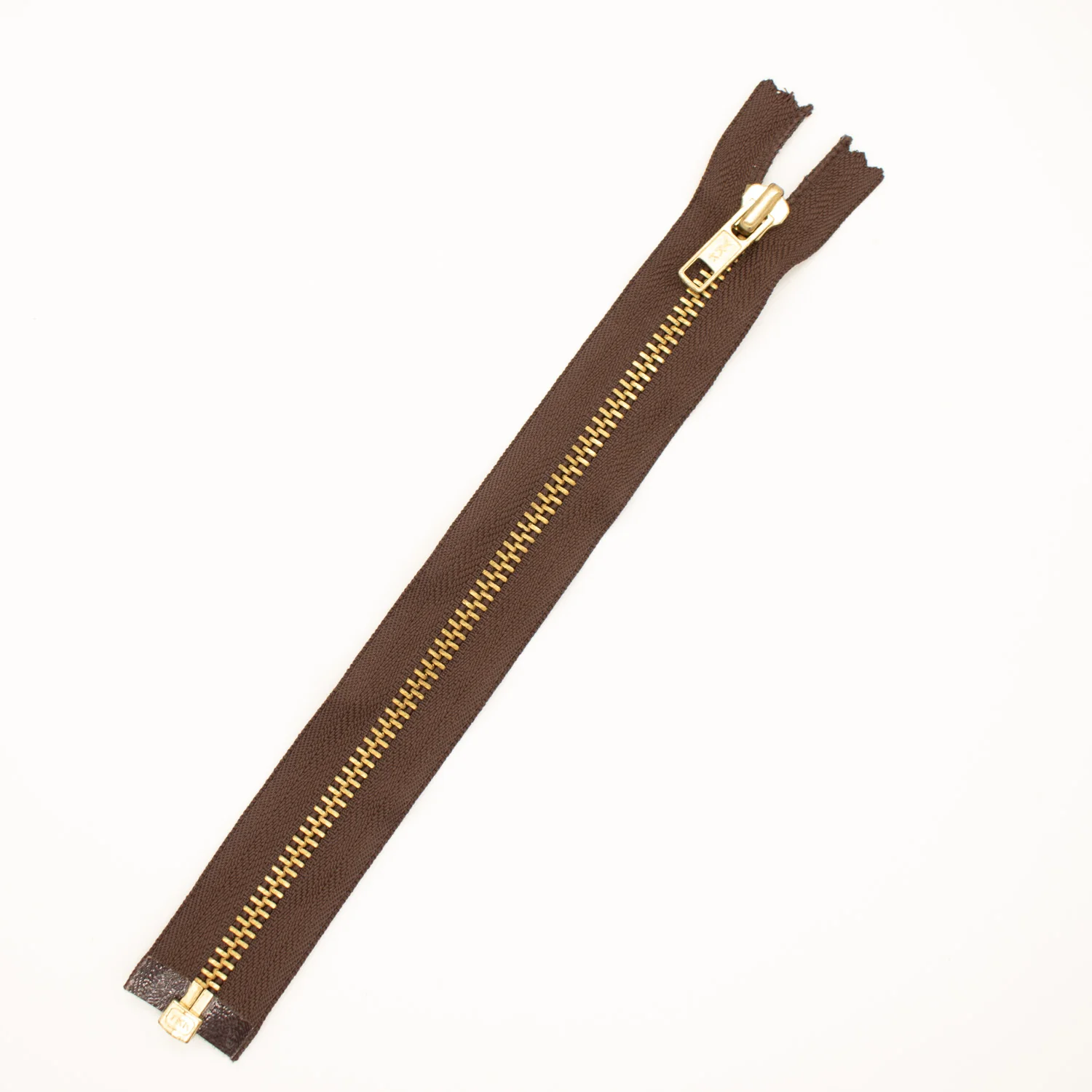 YKK Open End Heavy Duty Metal Zip 23-25CM - Image 2